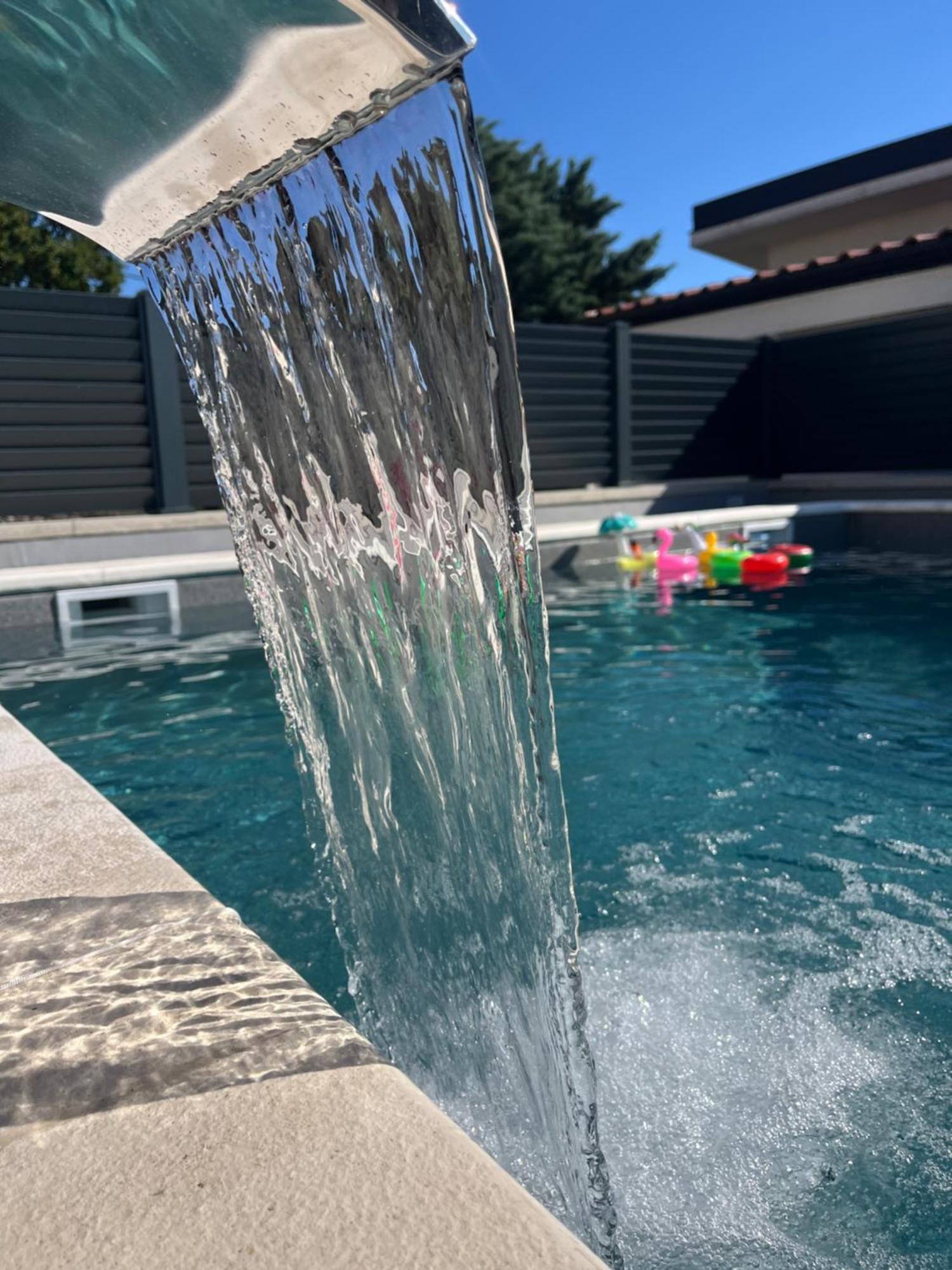 Apartman Dora ชัมรีกา ภายนอก รูปภาพ